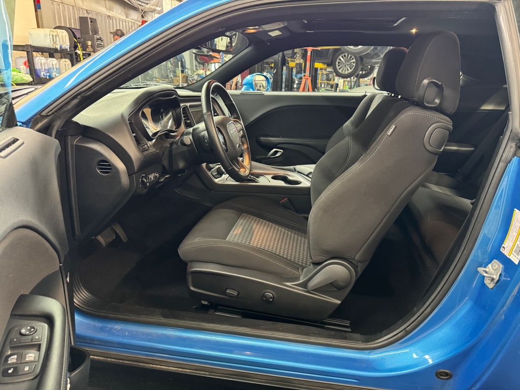 2023 Dodge Challenger SXT