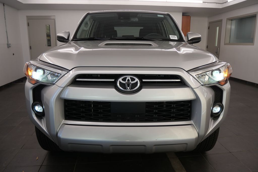 2023 Toyota 4Runner TRD Off Road 9