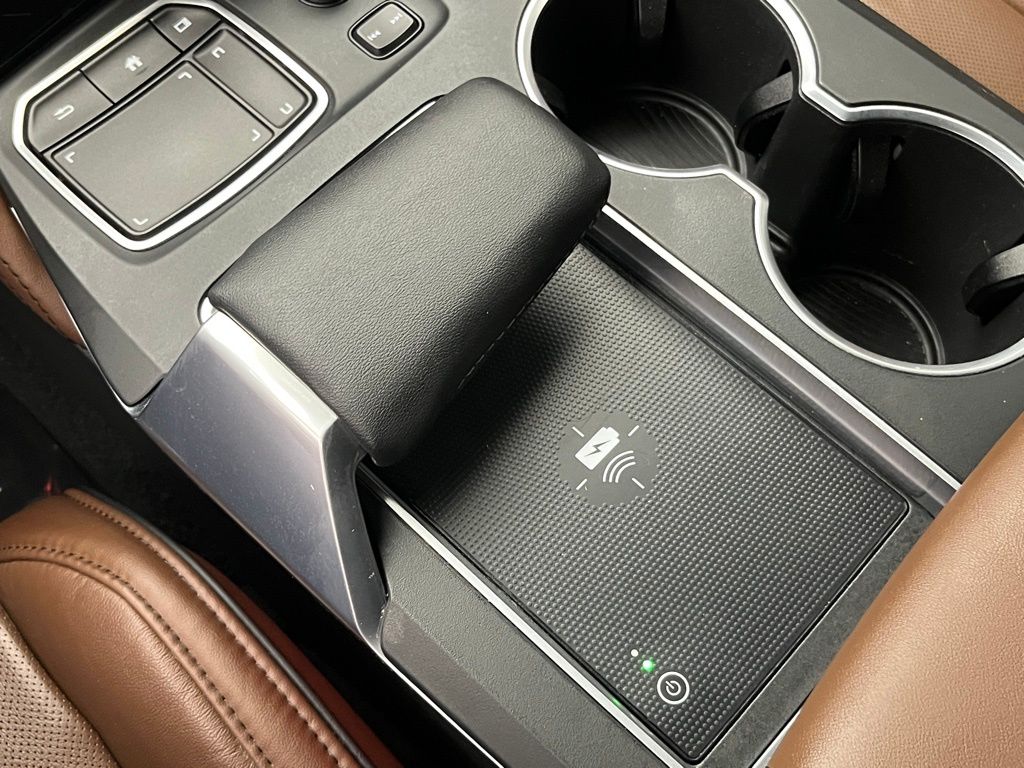 Thumbnail: 2022 Acura MDX - 15