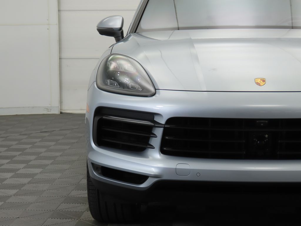 Thumbnail: 2020 Porsche Cayenne - 12
