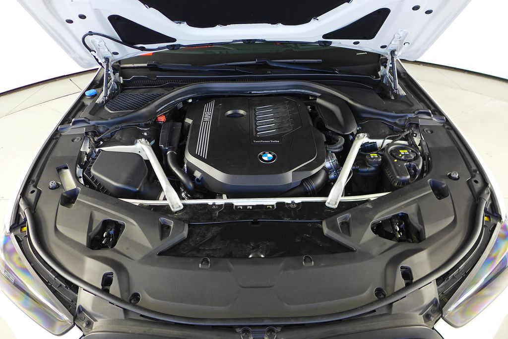 Thumbnail: 2023 BMW 8 Series - 6