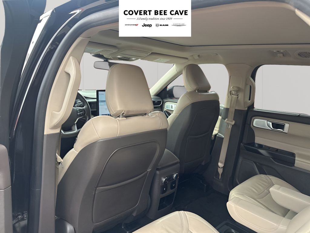 Used Car 2020 Ford Explorer  Platinum For Sale Under $25,000 In Austin, Texas