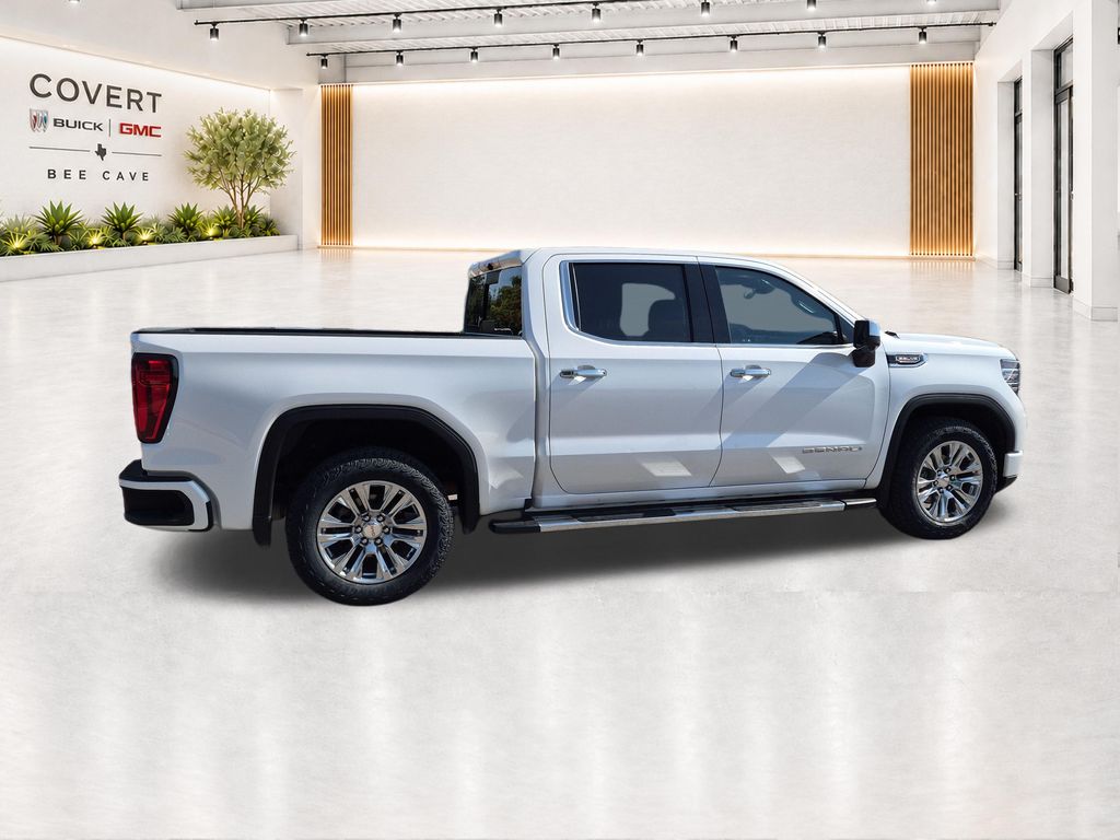 Used 2023 White GMC Denali image 15