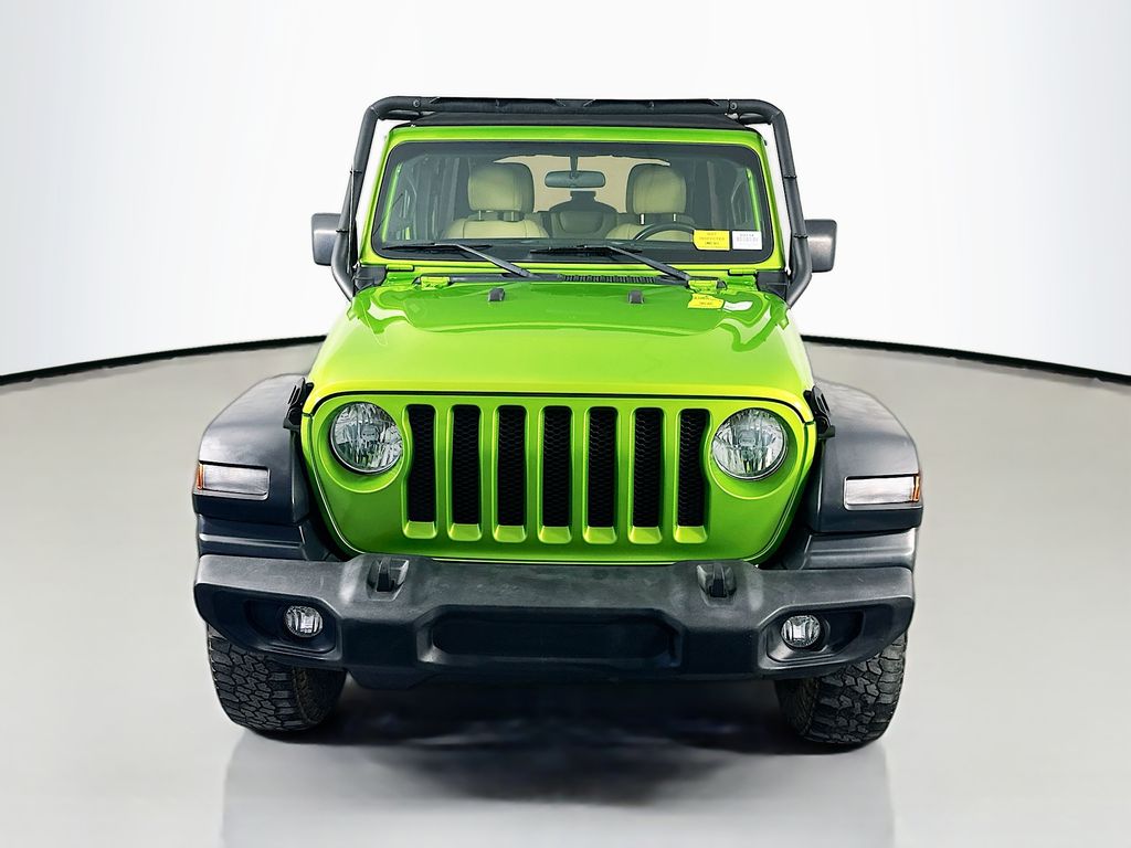 Used 2019 Green Jeep Unlimited Sport S image 2