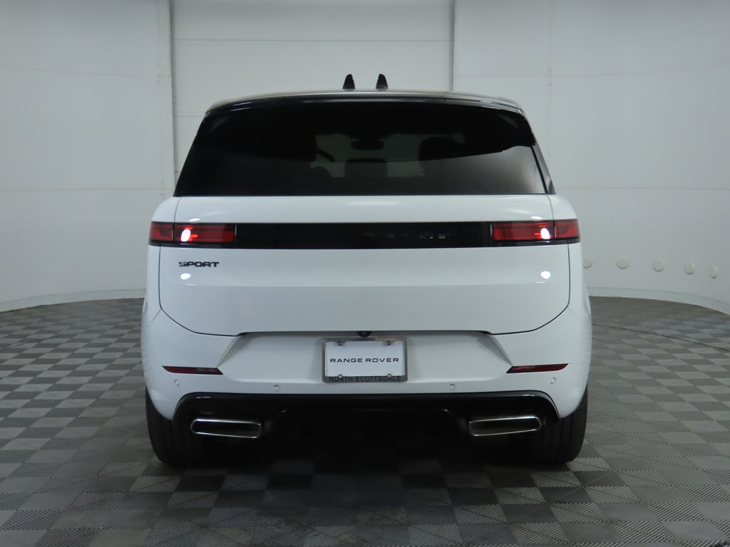 Thumbnail: 2025 Land Rover Range Rover Sport - 6