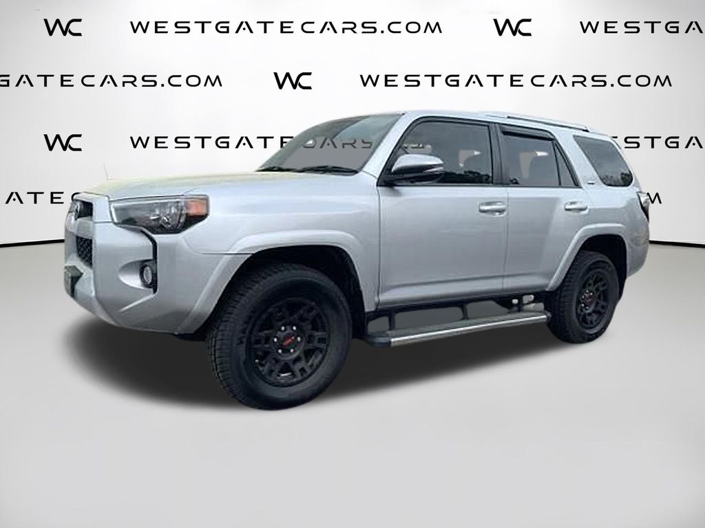 Classic Silver Metallic 2018 Toyota 4Runner SUV / Crossover Four-Wheel Drive 5-Speed Automatic Overdrive