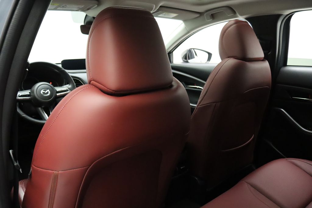 2023 Mazda CX-30 Carbon 20