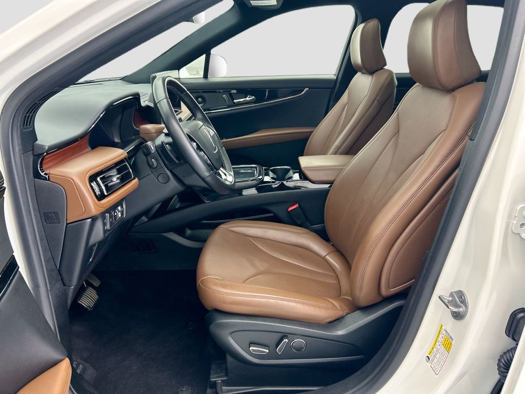 Thumbnail: 2022 Lincoln Nautilus - 5