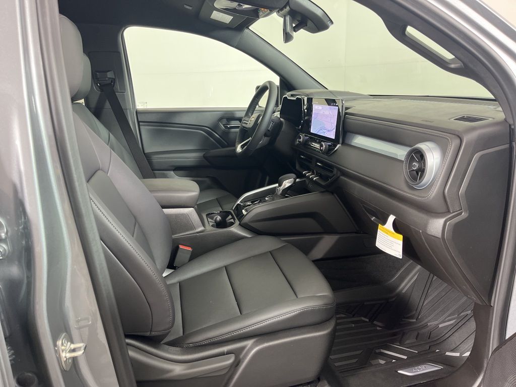 Thumbnail: 2026 Chevrolet Colorado - 8