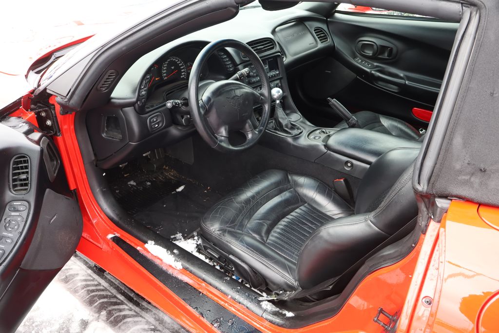 Thumbnail: 2001 Chevrolet Corvette - 12