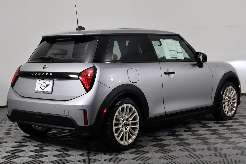 2025 MINI Cooper Hardtop S 2