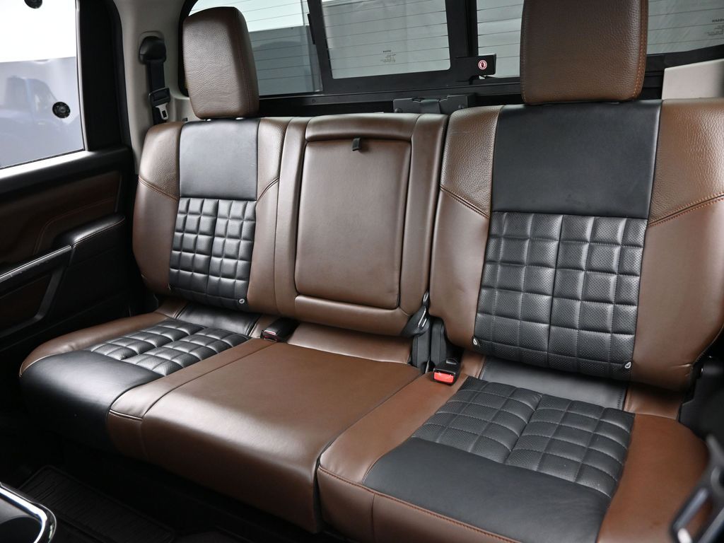 2017 Nissan Titan Platinum Reserve