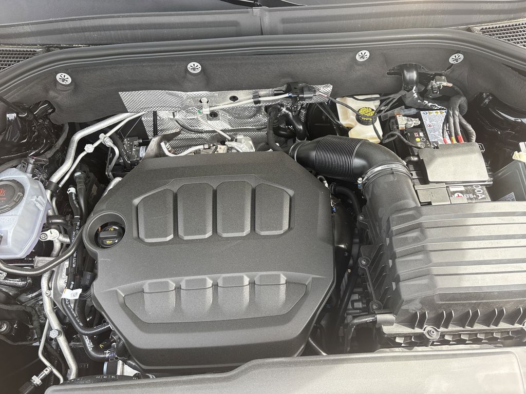 New 2025 Black Volkswagen 2.0T SEL image 26