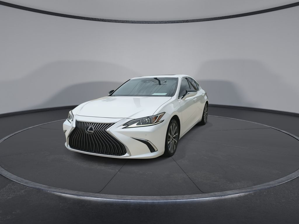 Thumbnail: 2020 Lexus ES - 4