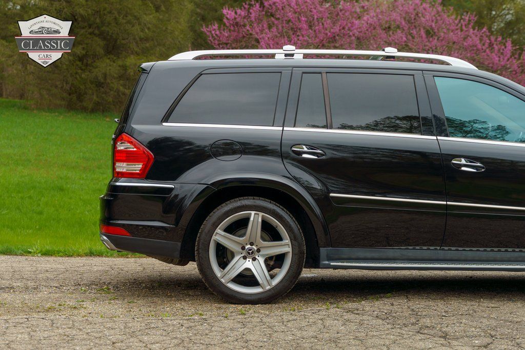 2010 Mercedes-Benz GL-Class GL 550 22