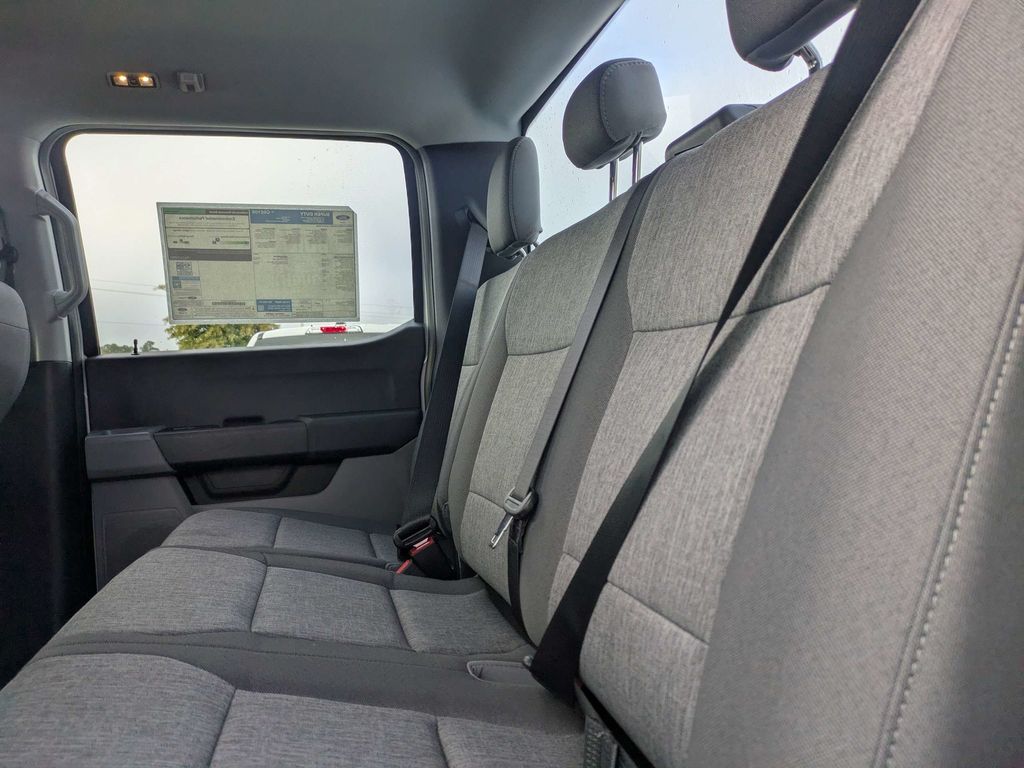 2027 Ford F-250 Super Duty XL