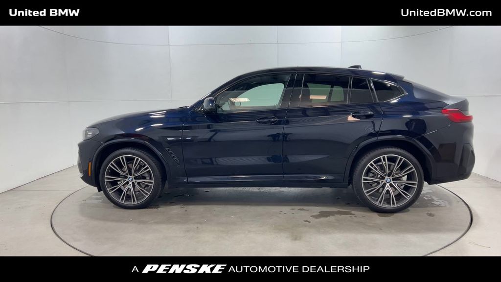 2024 BMW X4 xDrive30i 5