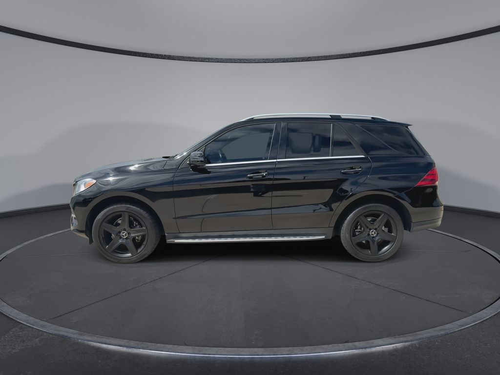 Thumbnail: 2017 Mercedes-Benz GLE - 5
