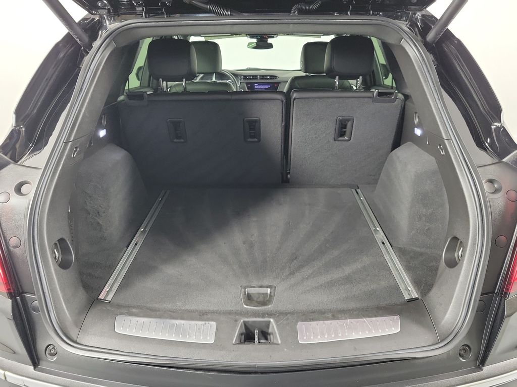 2023 Cadillac XT5 Premium Luxury - 8