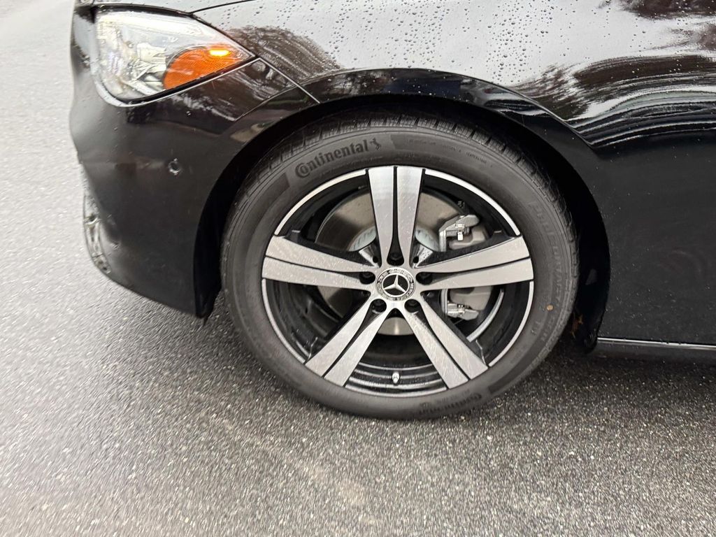 Thumbnail: 2025 Mercedes-Benz C-Class - 5