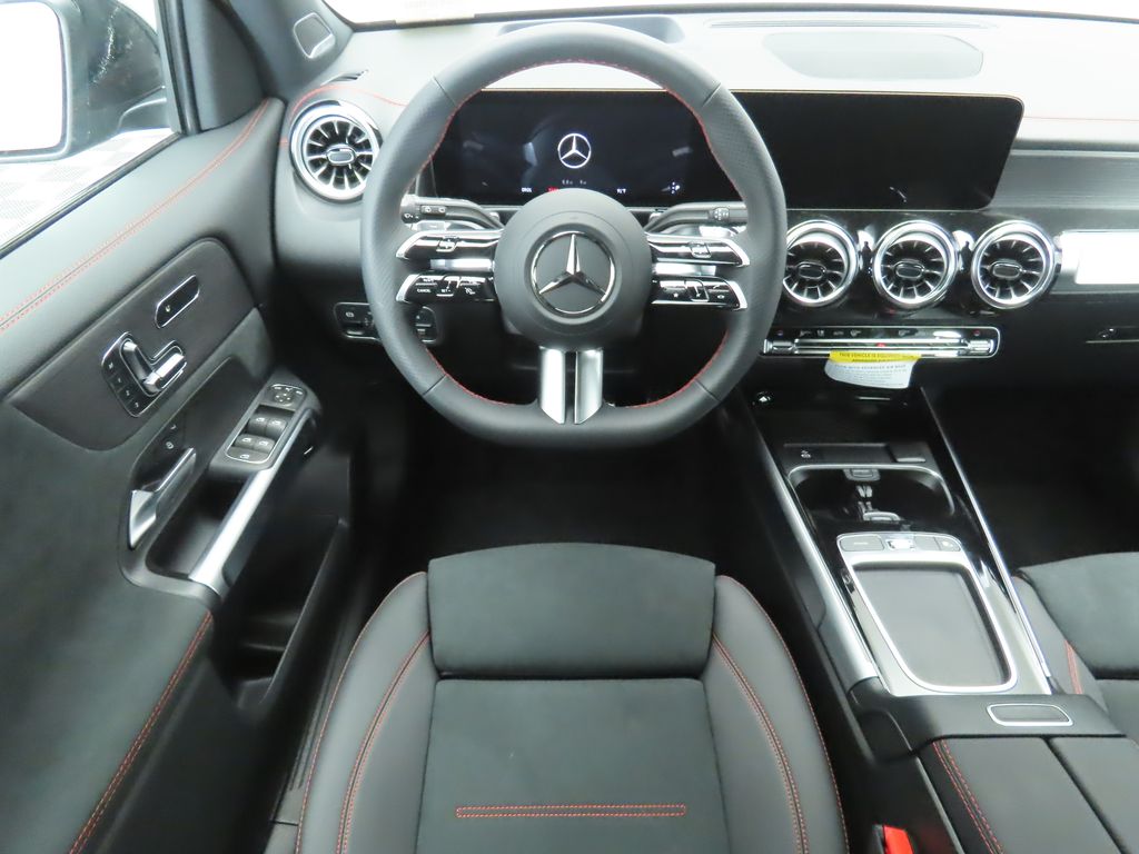 Thumbnail: 2024 Mercedes-Benz EQB - 10