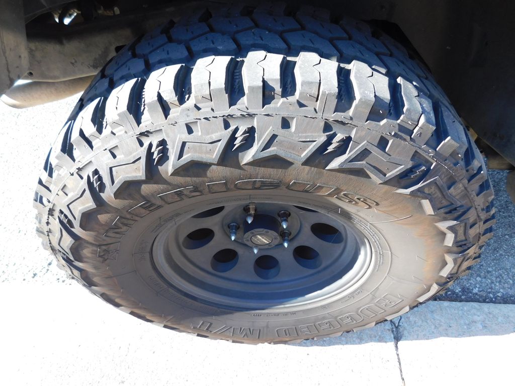 Thumbnail: 2015 Jeep Wrangler - 7