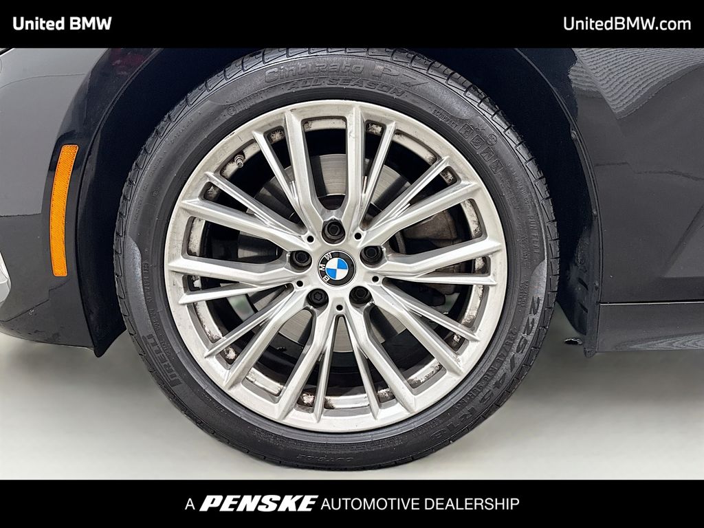 Thumbnail: 2023 BMW 3 Series - 2