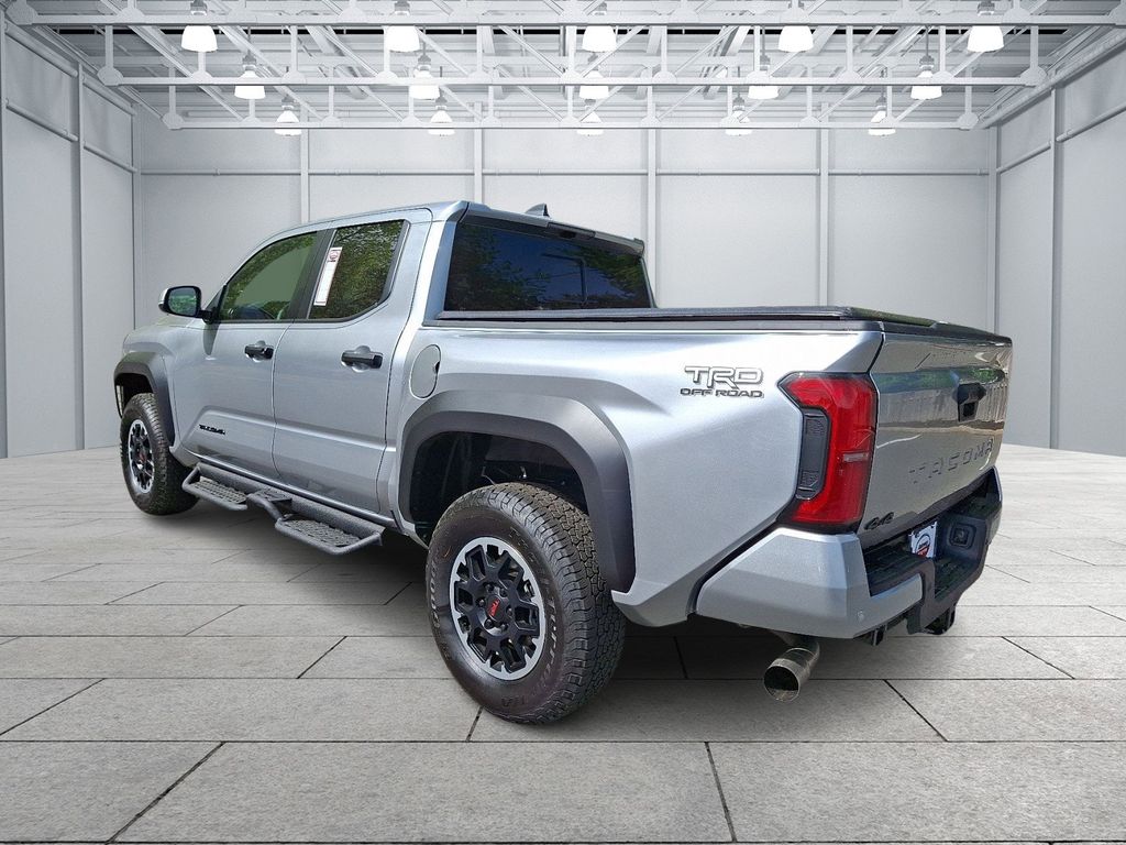 2024 Toyota Tacoma TRD Off-Road 6