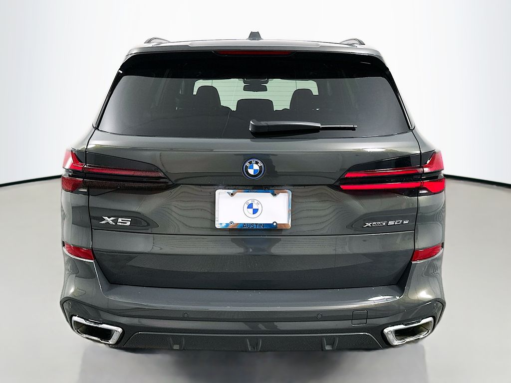 Thumbnail: 2026 BMW X5 - 6