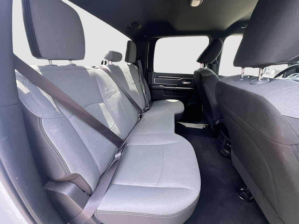 Used 2022 White Ram Big Horn image 25