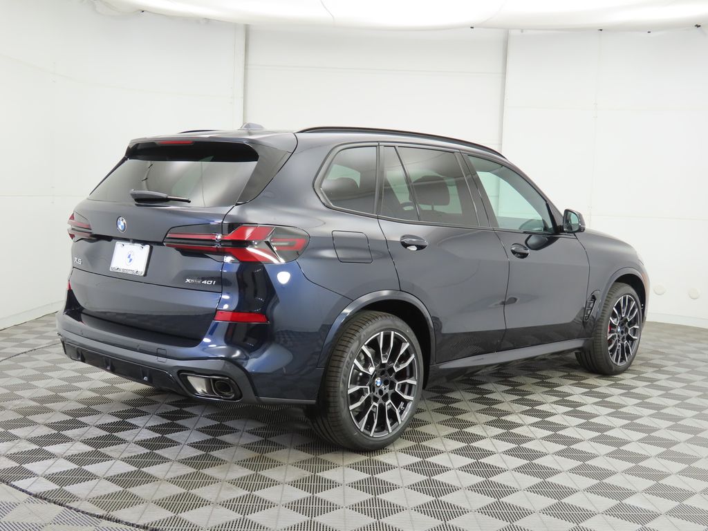 Used 2026 Black BMW xDrive40i image 5
