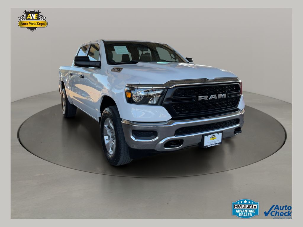 Bright White Clearcoat 2023 RAM 1500 Tradesman Crew Cab 4WD Pickup Truck Four-Wheel Drive 8-Speed Automatic