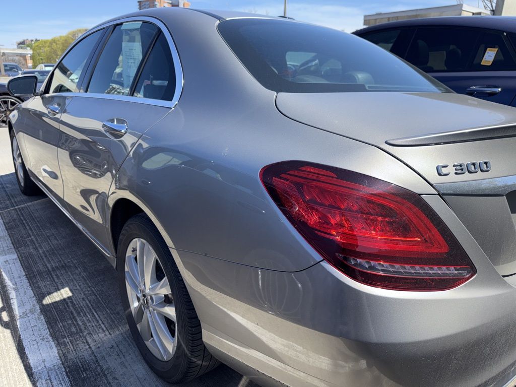 Thumbnail: 2019 Mercedes-Benz C-Class - 4