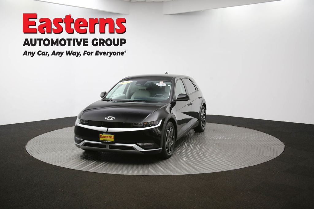 Used 2023 Black Hyundai SEL image 53