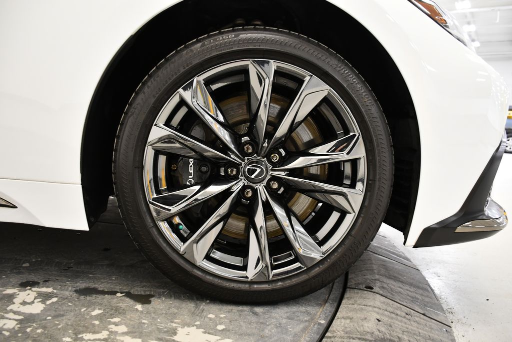 Thumbnail: 2023 Lexus LS - 16