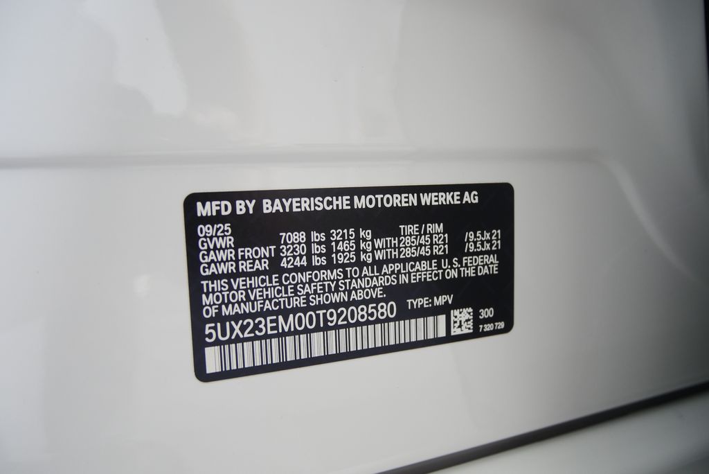 Thumbnail: 2026 BMW X7 - 27