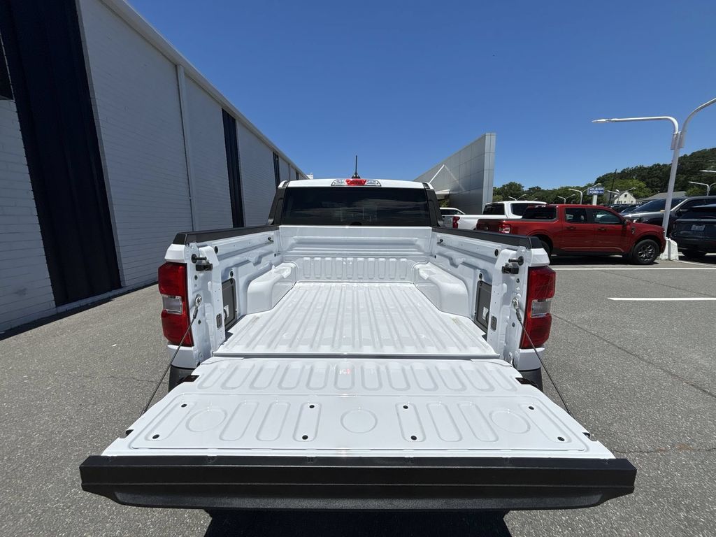 New 2026 Oxford White Ford XL image 21