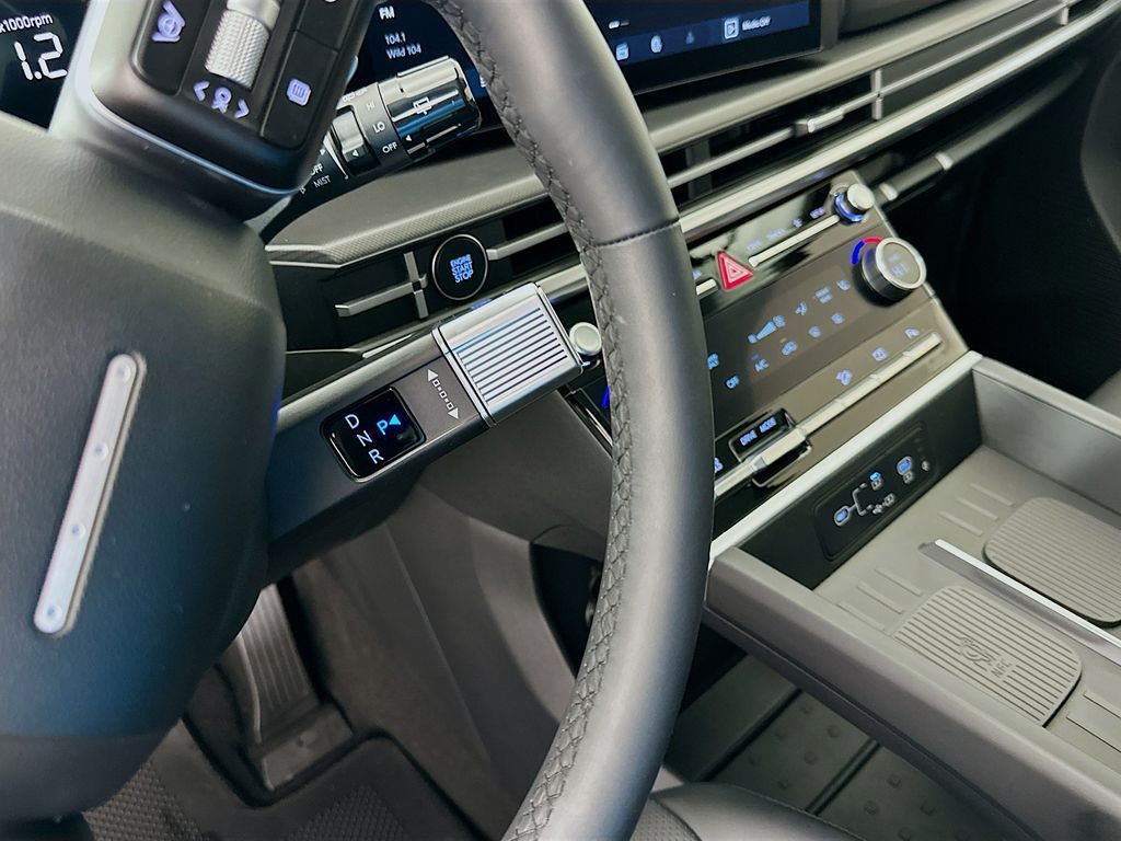 Thumbnail: 2025 Hyundai Santa Fe - 16