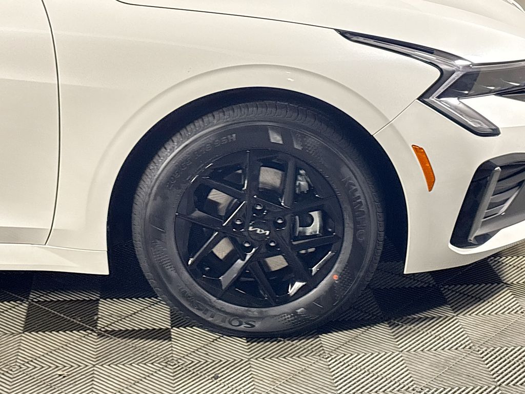 2026 Kia K5 LXS