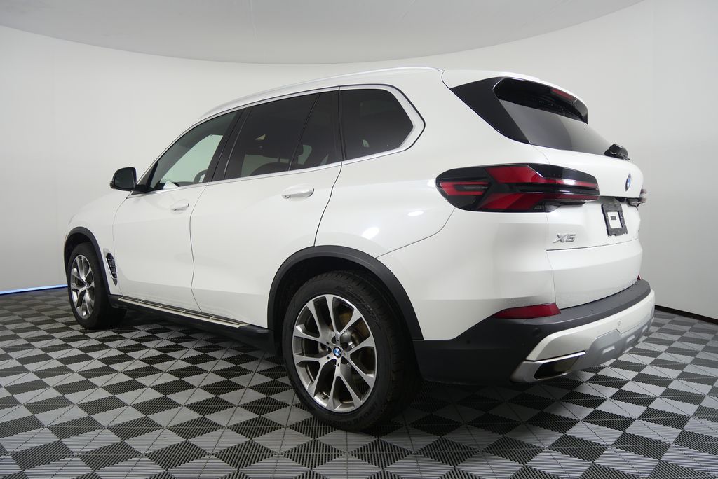 Thumbnail: 2024 BMW X5 - 5