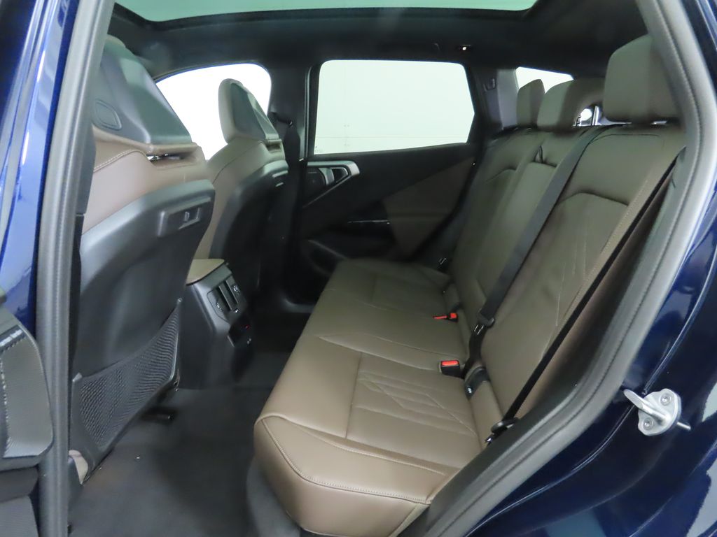 Thumbnail: 2026 BMW X3 - 22