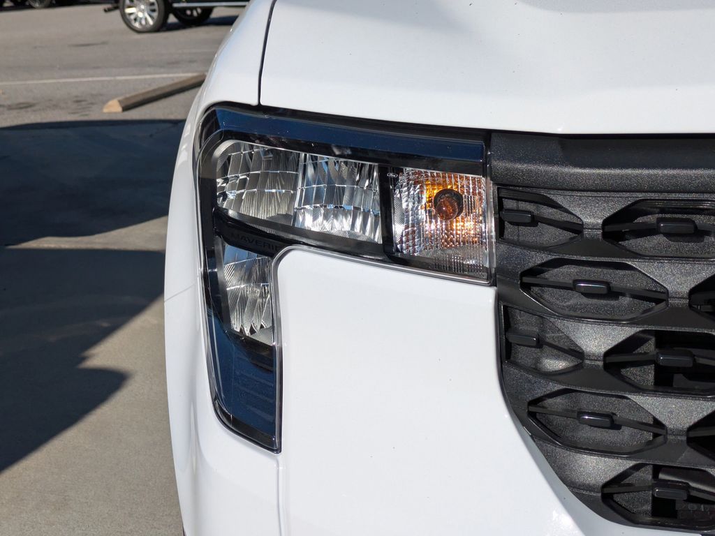 2025 Ford Maverick XL