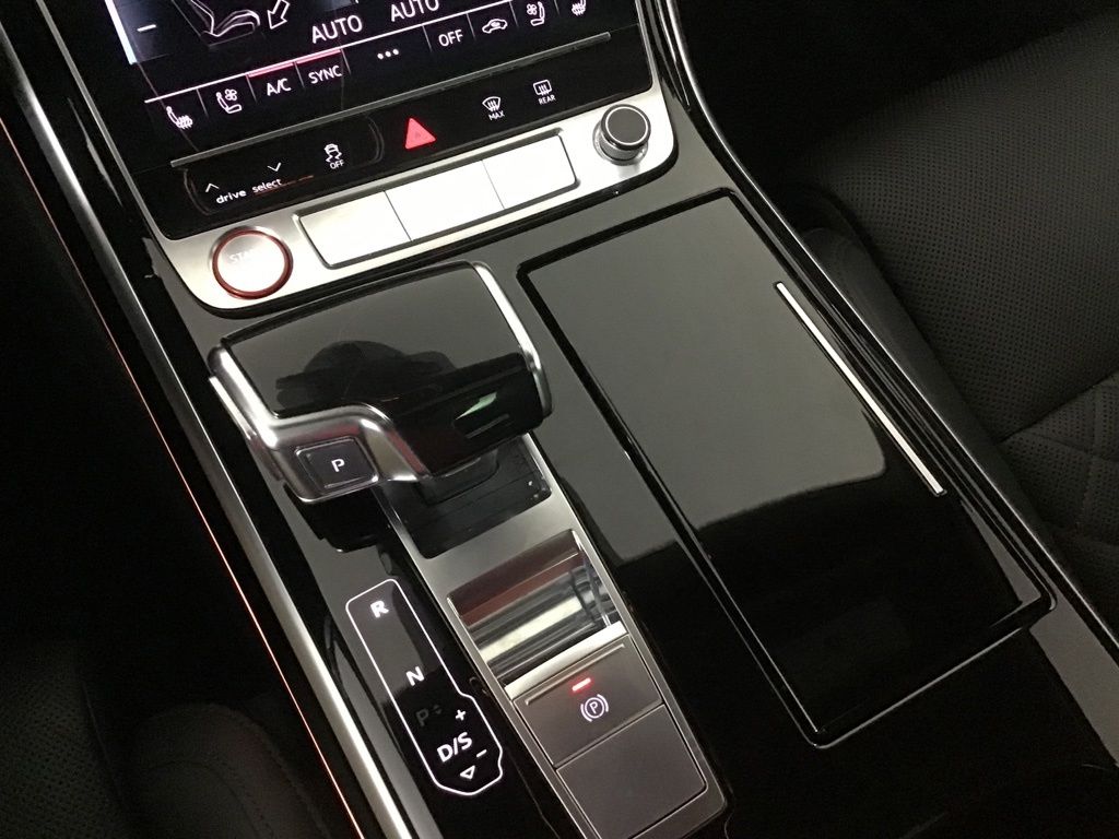 Used 2020 Black Audi 4.0T image 40