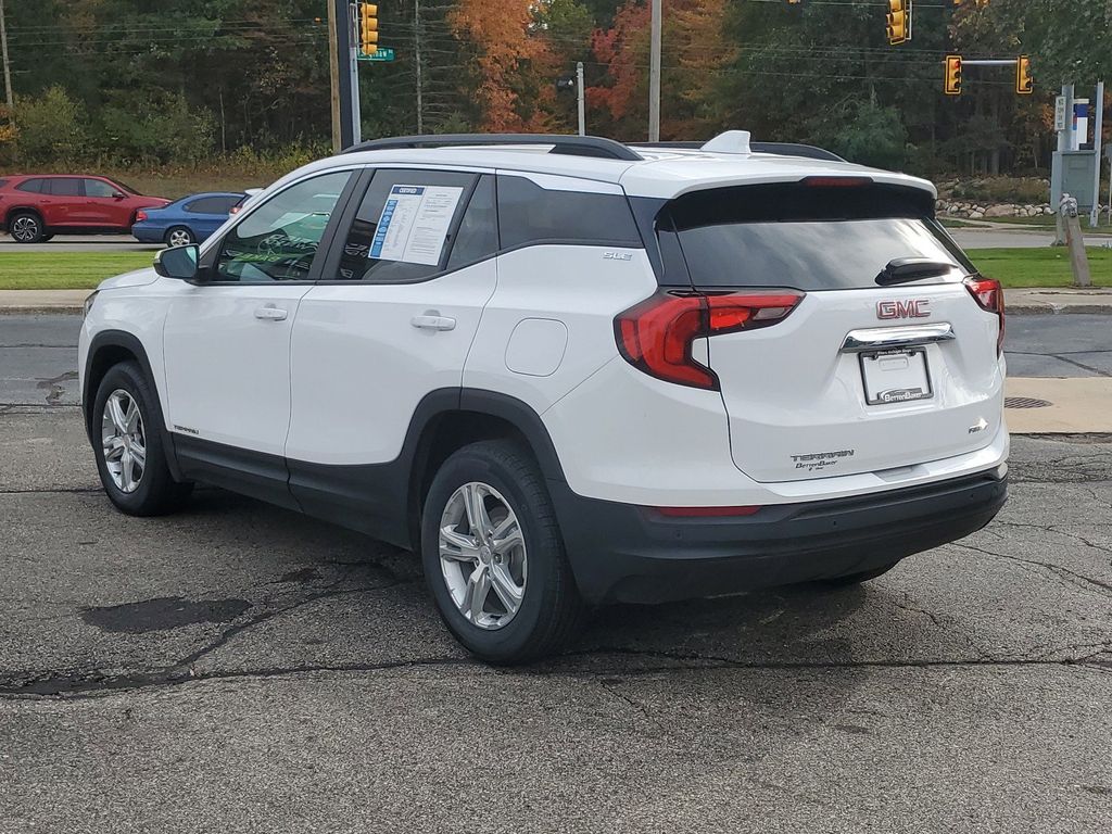 2021 GMC Terrain SLE 5