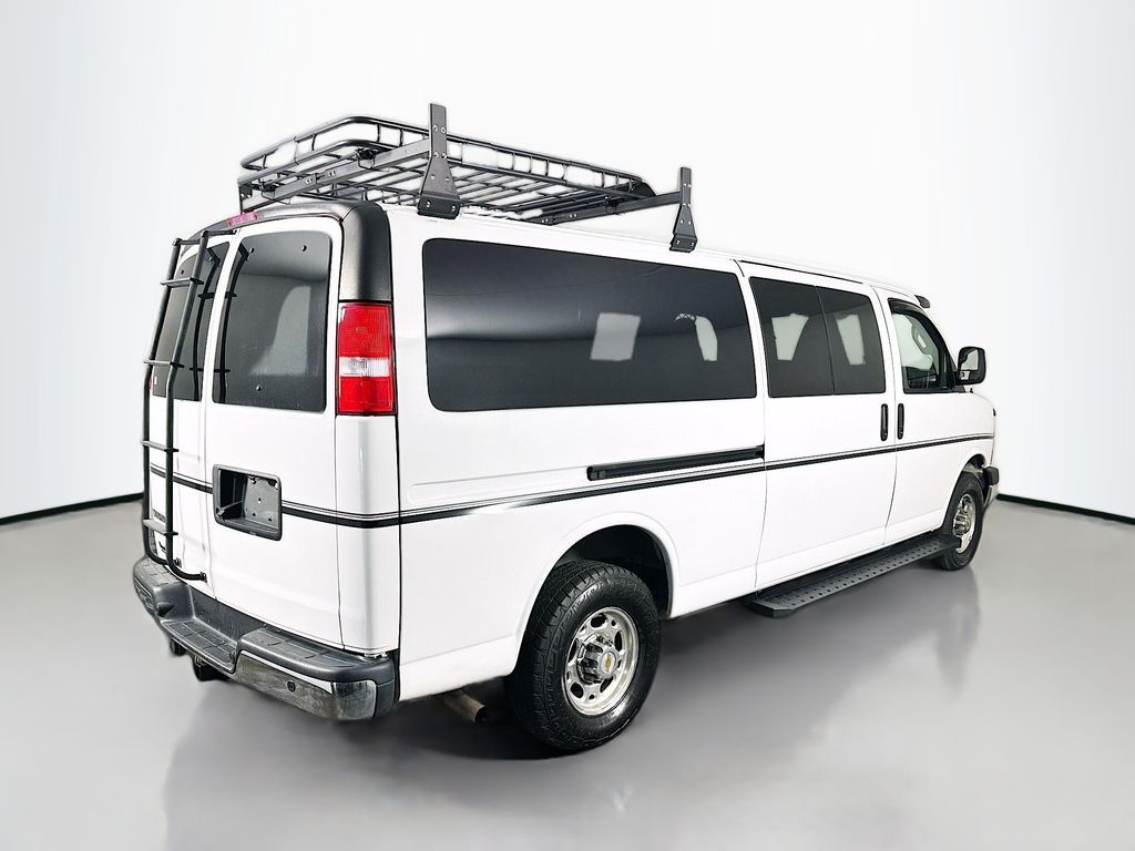 Used 2022 White Chevrolet Work Van image 7