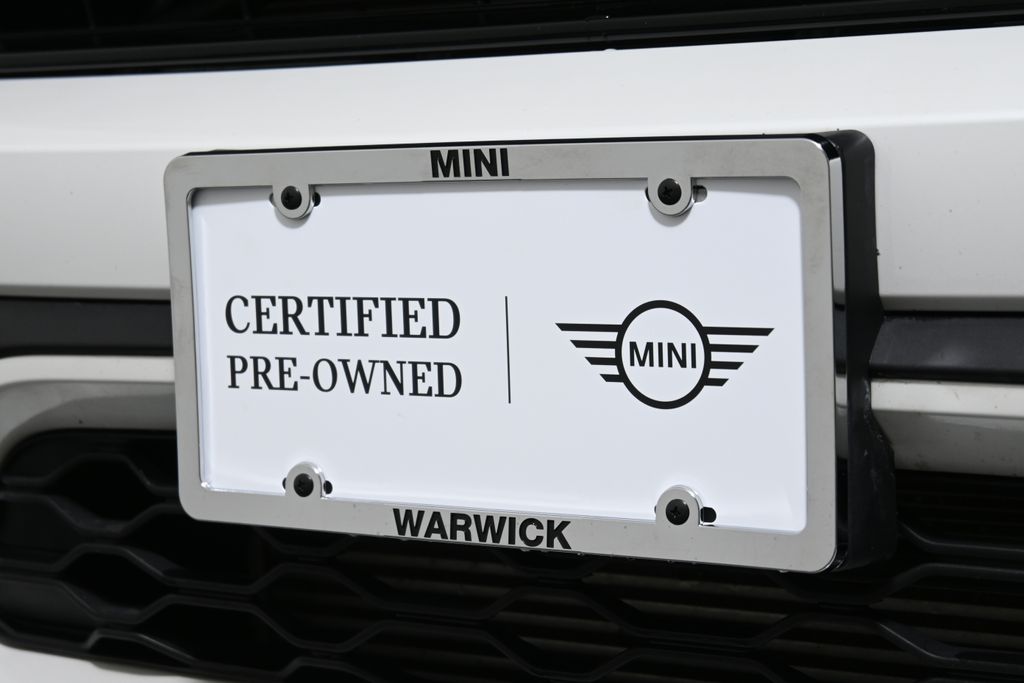 2023 MINI Cooper Countryman Signature 13