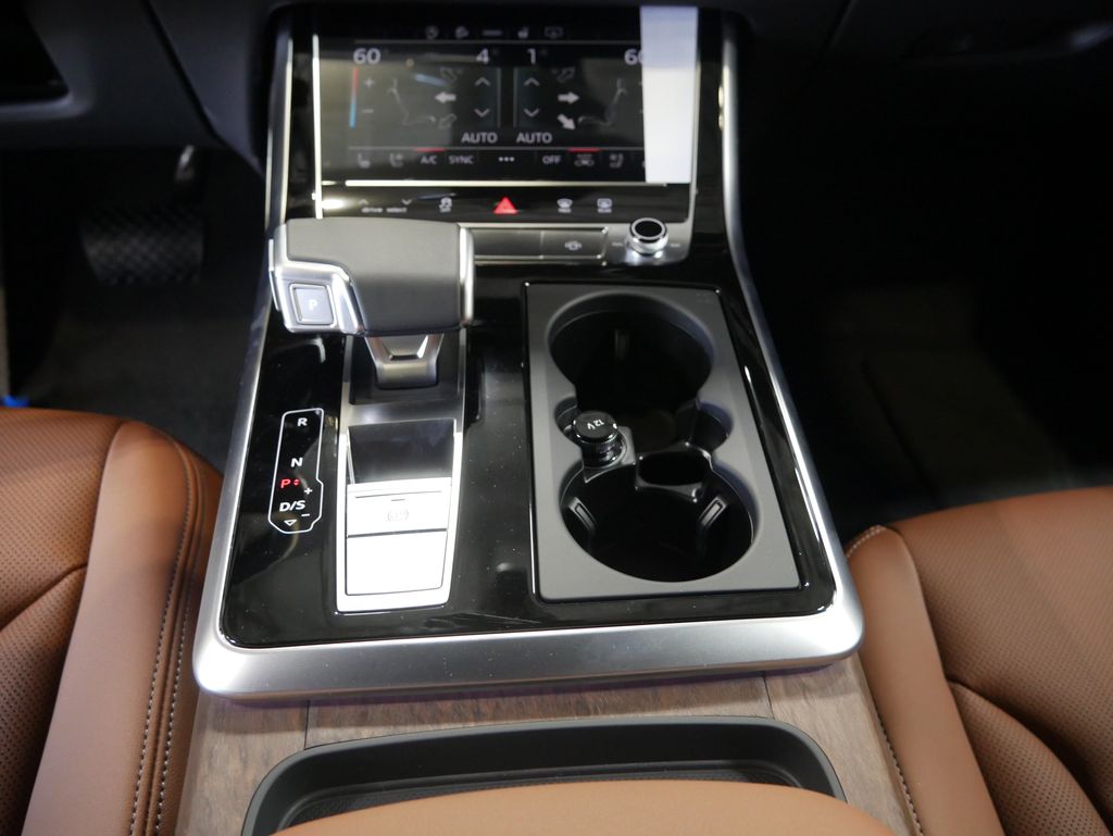 Thumbnail: 2026 Audi Q7 - 27