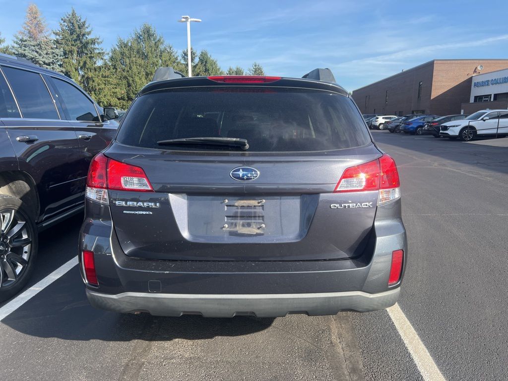 Thumbnail: 2010 Subaru Outback - 5