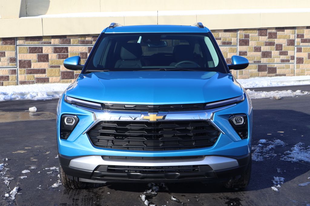 Thumbnail: 2026 Chevrolet TrailBlazer - 2