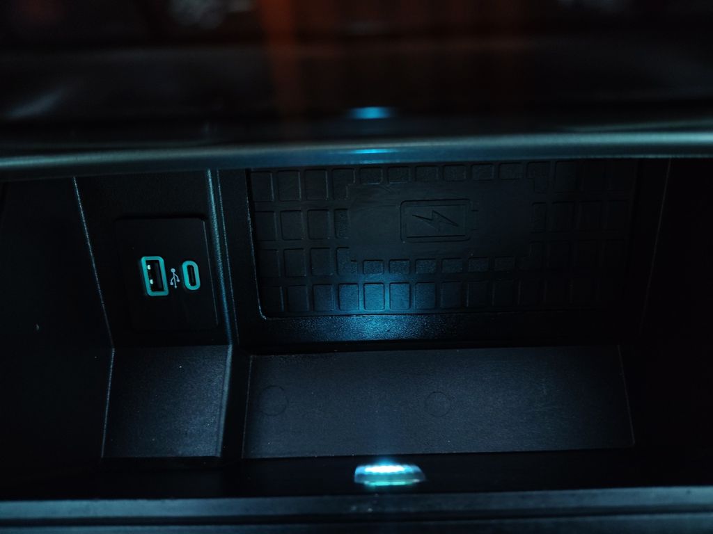 Used Car 2021 Ford Expedition  Xlt For Sale Under $35,000 In Austin, Texas